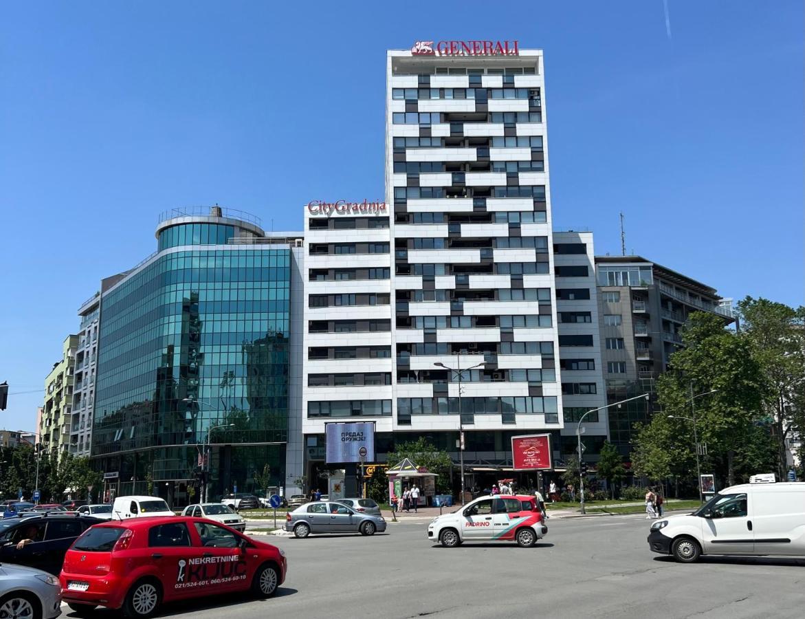 Prestige Lux Apartment Novi Sad Exterior photo